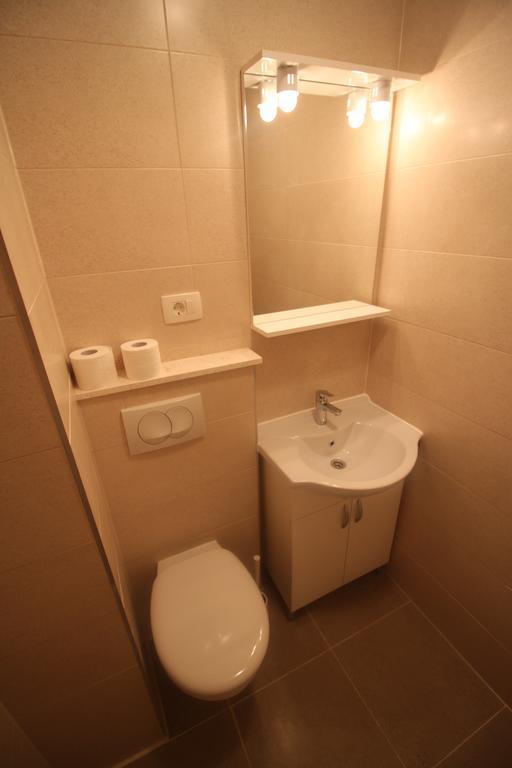Apartma Marinko *